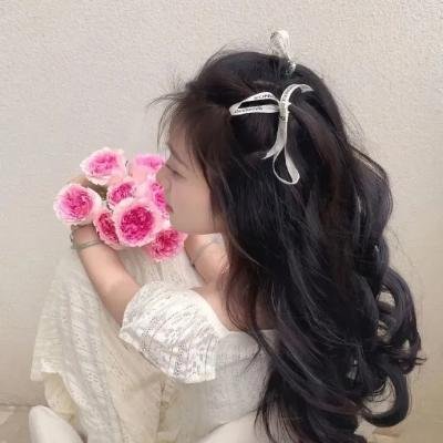 蹄声艳影